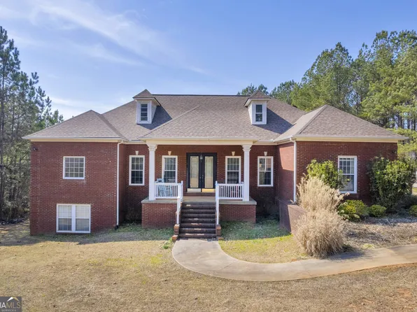 166 Freedom Ln, Commerce, GA 30530