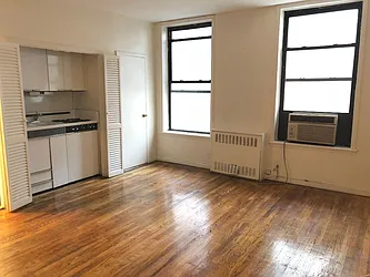 Rented by Salizzoni Realty