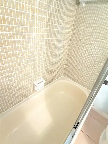 190 Paradise Blvd #9 — Photo 26