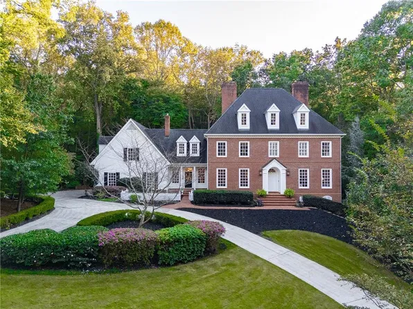 420 Fawn Glen Dr, Roswell, GA 30075