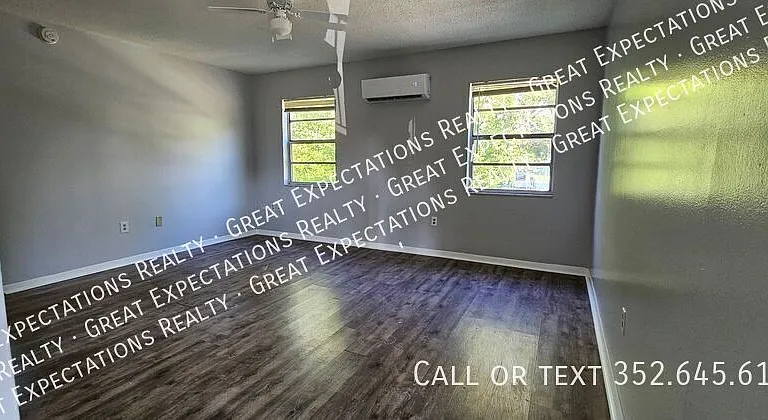 2629 SW 33rd Ave — Photo 2