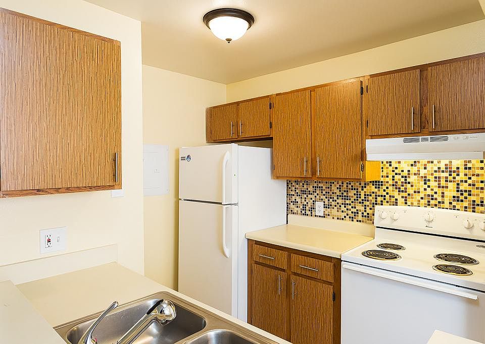 1st image of 3851 Bay Club Cir Unit 104