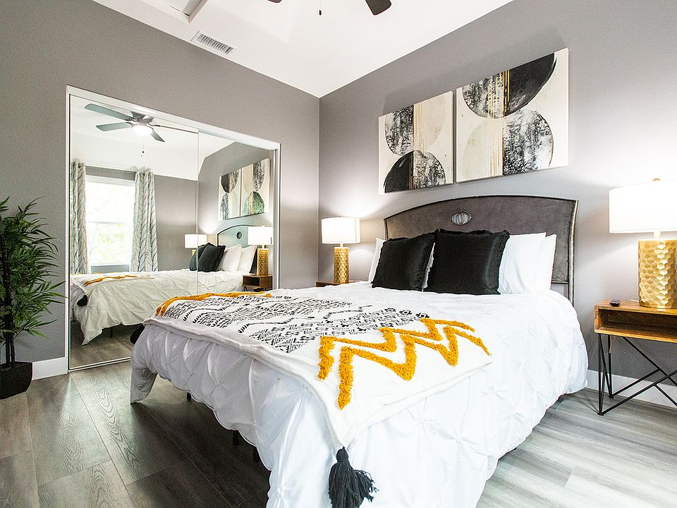 1st image of 1811 Adams Ave #10