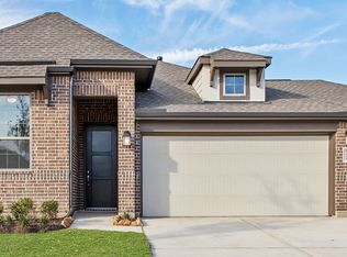 8419 Hunters Cliff Dr, Baytown, TX 77521