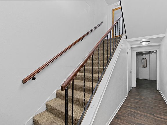 4th image of 1350 Josephine St APT 203