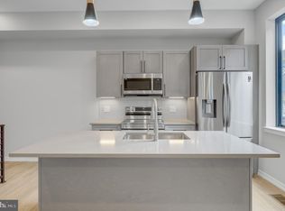 1205 S 15th St #1A, Philadelphia, PA 19146