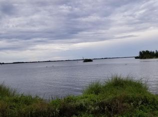6960 S High Way #1, Grant, FL 32949