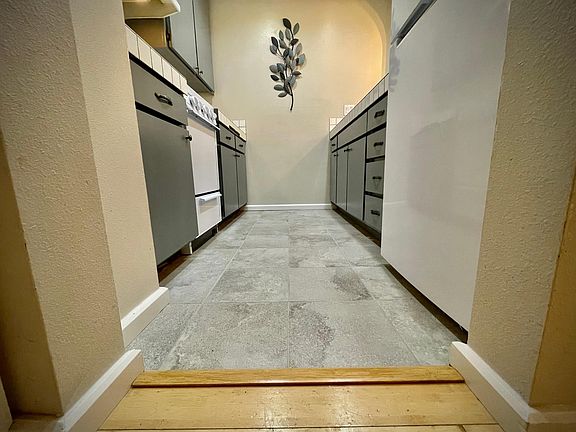 4th image of 1611 Hotel Cir S Unit A-109