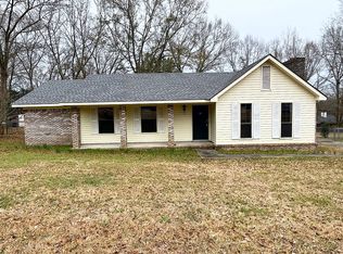 107 Surry Ave, Troy, AL 36081