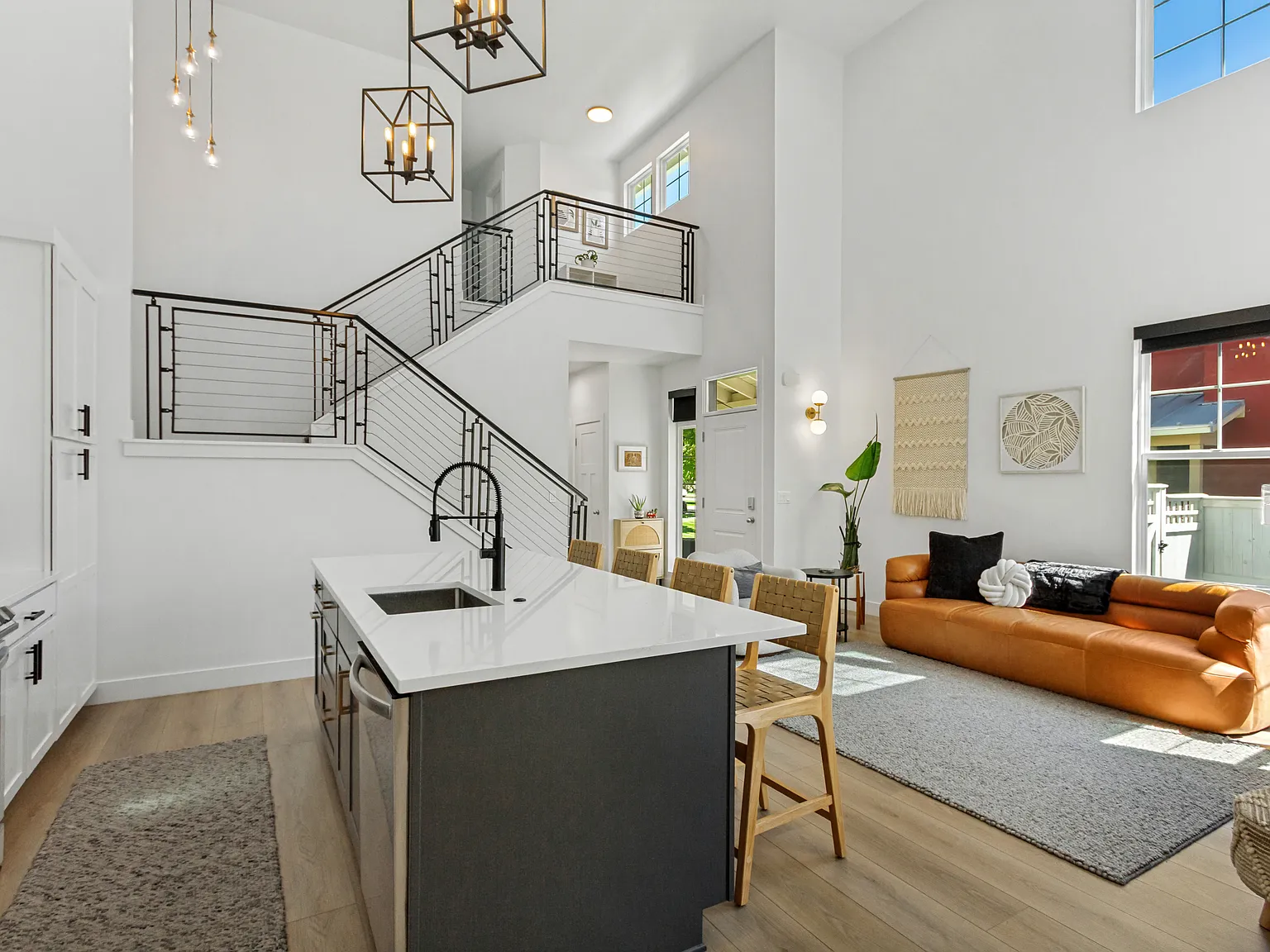 4 bed, 3.5 bath, 2620 sqft, $2,980 — Photo 3