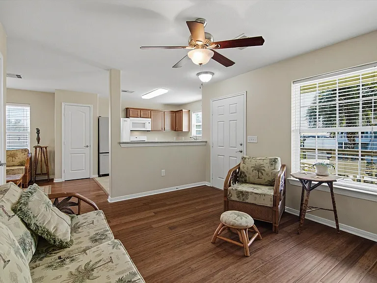 1618 Bayou Shore Dr — Photo 9