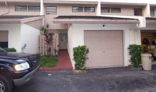 1st image of 8765 NW 35th St
