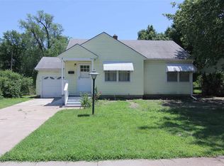 1624 N Floberta Rd, Wichita, KS 67208