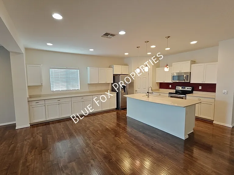 34185 S Presidio Pl — Photo 6