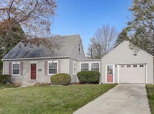 226 E Douglas St, Port Washington, WI 53074