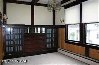 4th image of 244 Edgewood Ave