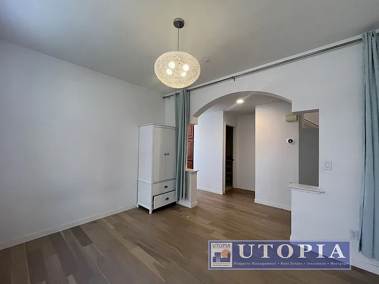 313 Village Cir — Photo 7