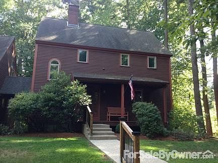 9 Bates Lane Front View