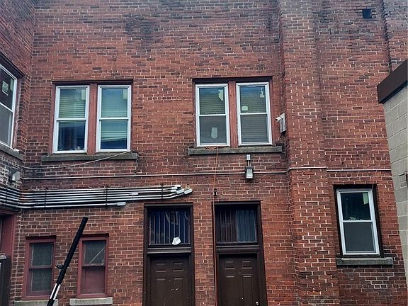2nd image of 630 Walden Ave