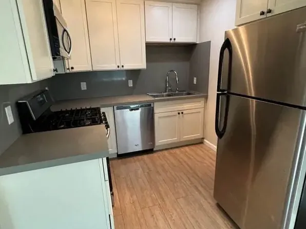 1011 Leigh Ave APT 3, San Jose, CA 95128