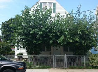 16 Calder St, Dorchester, MA 02124