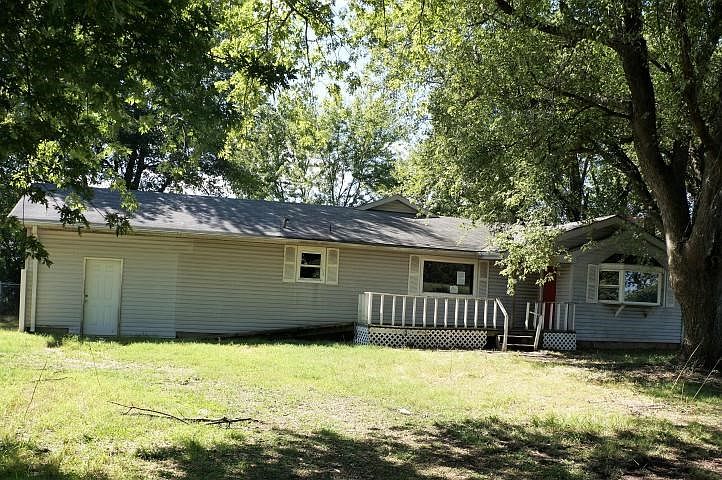 1st image of 429 County Road 30
