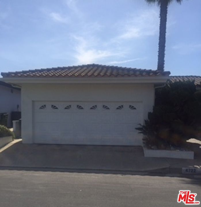 1st image of 4722 Don Zarembo Dr
