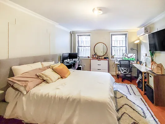 Rented by Amicourt LLC | media 5