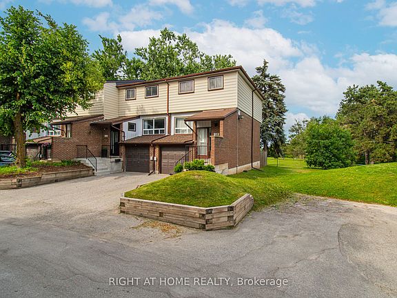 3rd image of 63 Ferris Ln #B12