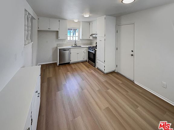2nd image of 14161 Purdy St