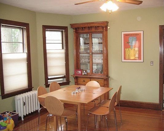 Dining 2