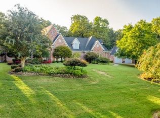 1215 Woodland Creek Cir, Van Buren, AR 72956