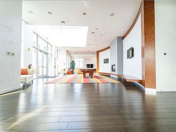 5th image of 300 S Australian Ave Unit 219