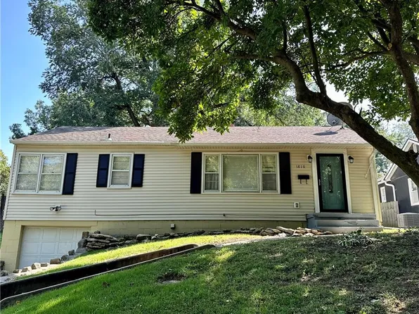 1810 Manchester Rd, Saint Joseph, MO 64505