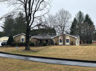 4045 S Gran Haven Dr, Bloomington, IN 47401