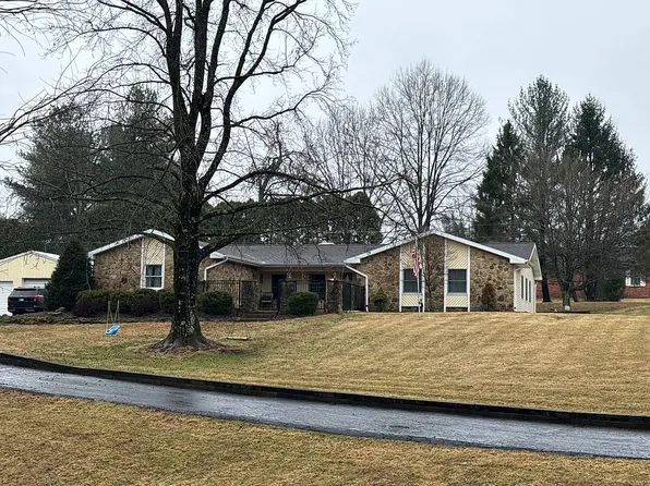 4045 S Gran Haven Dr, Bloomington, IN 47401