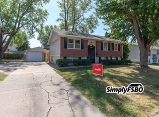 3517 W Hayes St, Davenport, IA 52804