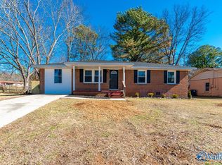 3218 Deerfield Rd NW, Huntsville, AL 35810