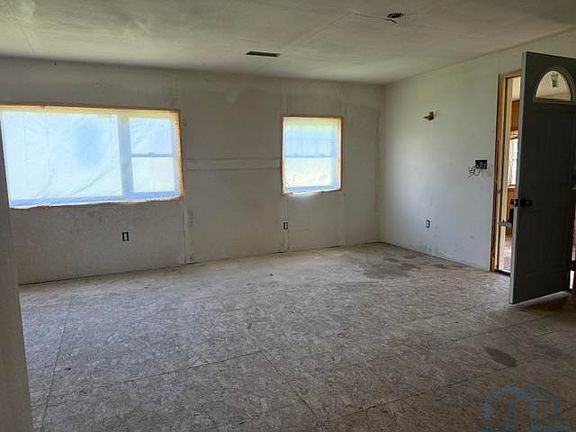 5th image of 109 E Randolph St