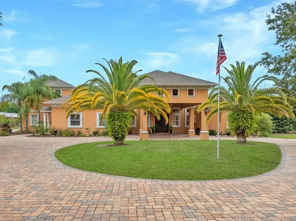 11430 Trotting Down Dr, Odessa, FL 33556