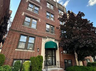 803 Avenue A APT 2B, Bayonne, NJ 07002