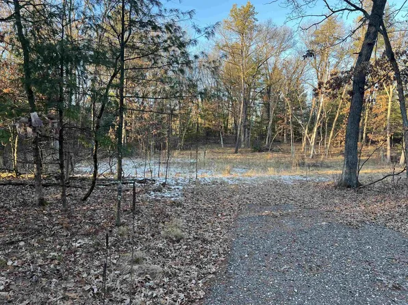 Dakota Avenue, Arkdale, WI 54613