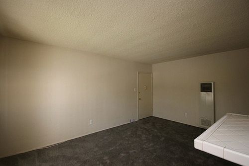 4th image of 523 E Live Oak Ave APT E