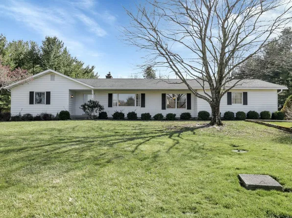 7883 Otterbein Trl NW, Lancaster, OH 43130