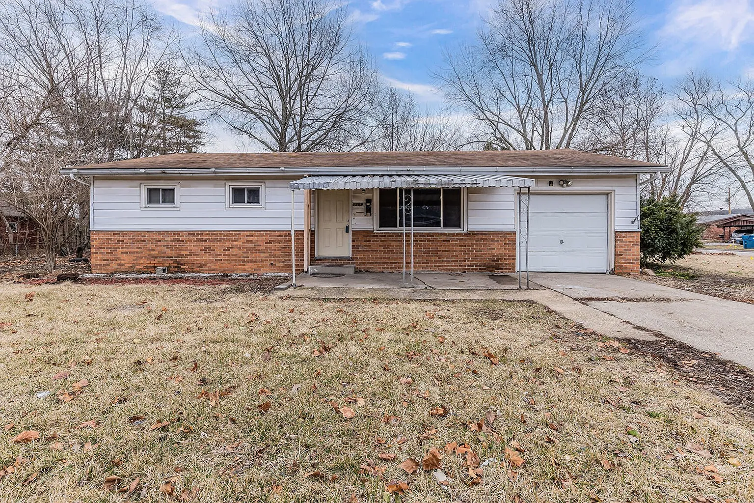 1208 Joanne Ln photo 1