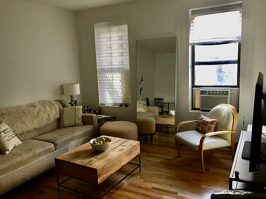 Rented by Building Equity Real Estate LLC | media 30