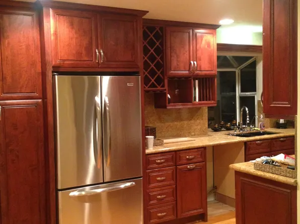 10011 Fairgrove Ave, Tujunga, CA 91042