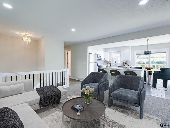 5th image of 2606 N 143rd Ave