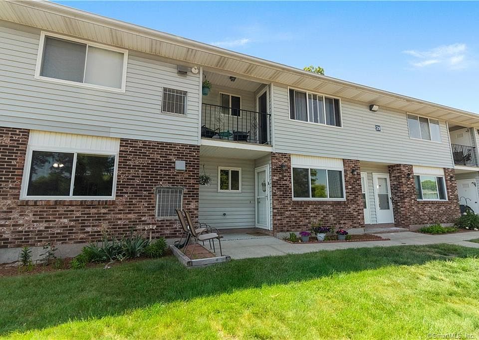 140 Thompson St APT 29A, East Haven, CT 06513 | Zillow