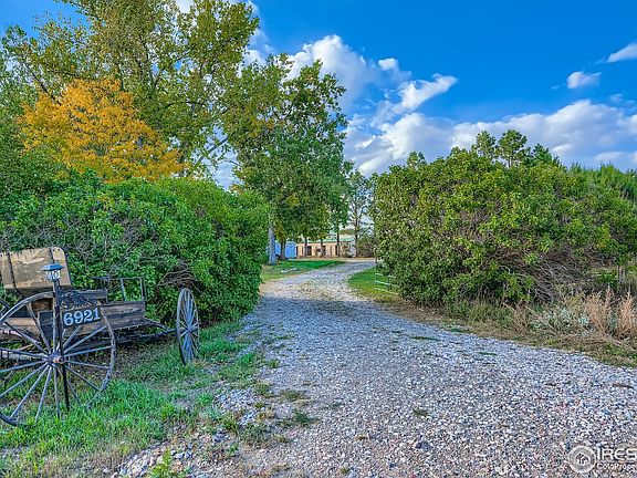 2nd image of 6921 Ridge Valley Ct